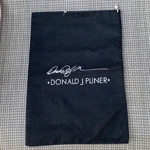 New Rare Signature Donald J Pliner Dust Bag